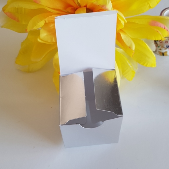 10 pcs Silver Gift Boxes Favor Boxes Treat Boxes 2"x2"x2" inches - Picture 4 of 13
